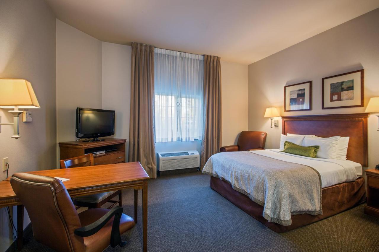 Candlewood Suites Lakewood, An Ihg Hotel Exterior foto